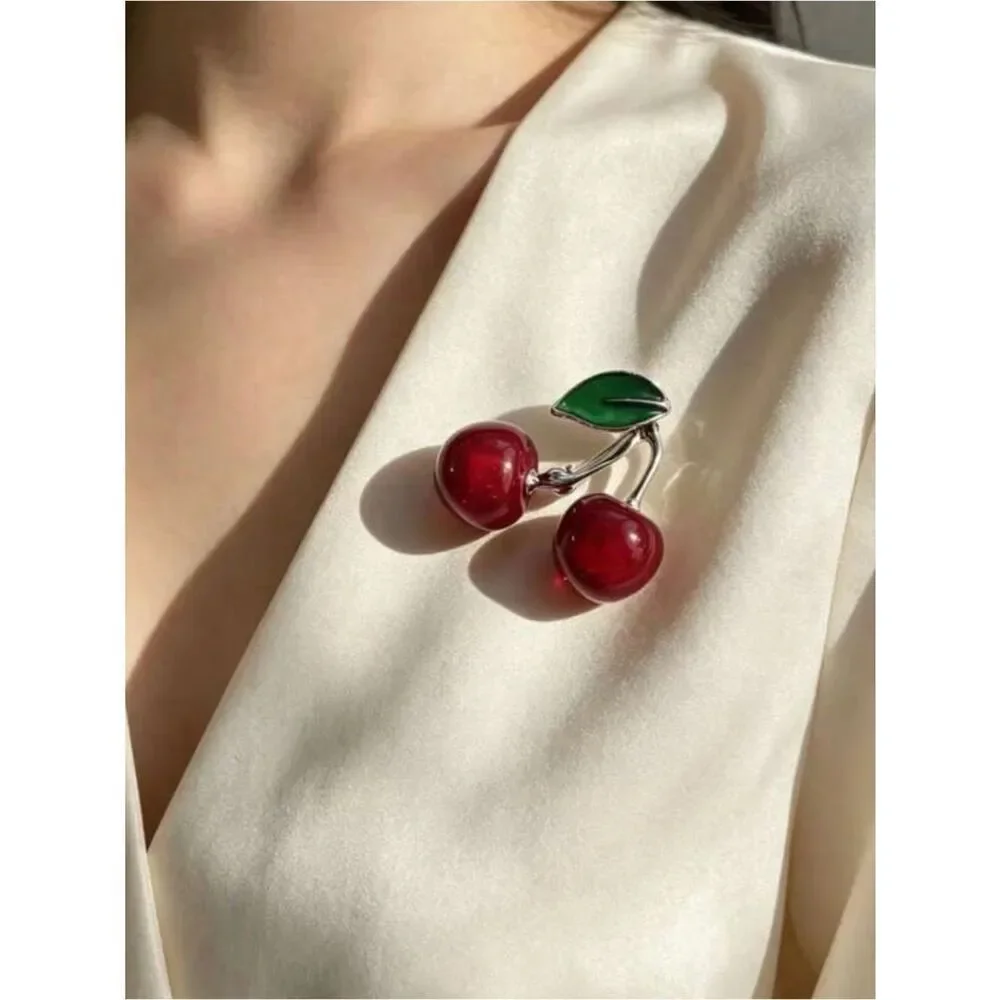 Gold Cherry Leaf Brooch A1964